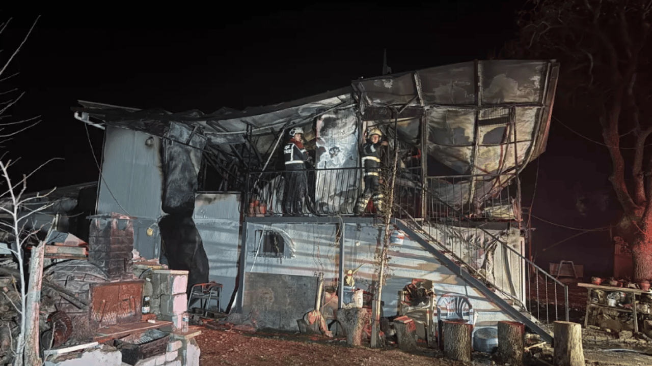 Foto - Uşak'ta feci olay: Yaşlı çift korkunç şekilde can verdi!