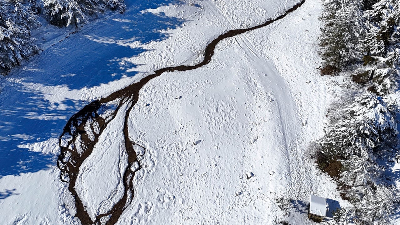 Foto - Uşak'ta kış masalı! Dondurucu gece sonrası manzara değişti