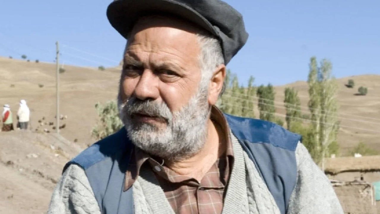 Foto - Usta oyuncu Ali Tutal’dan kötü haber! Entübe edildi