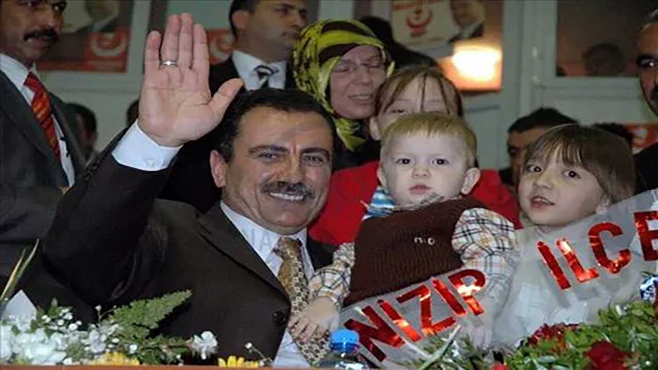 Foto - Üşüyoruz Koca Reis! Şehadetinin 17. yılında Muhsin Yazıcıoğlu dualarla anılıyor!