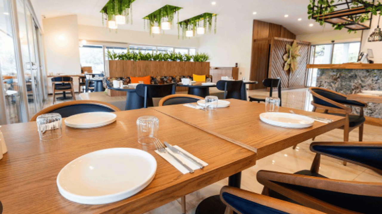 Uyanıklar hiçbir fırsatı kaçırmıyor: 1500 TL zam yaptılar!