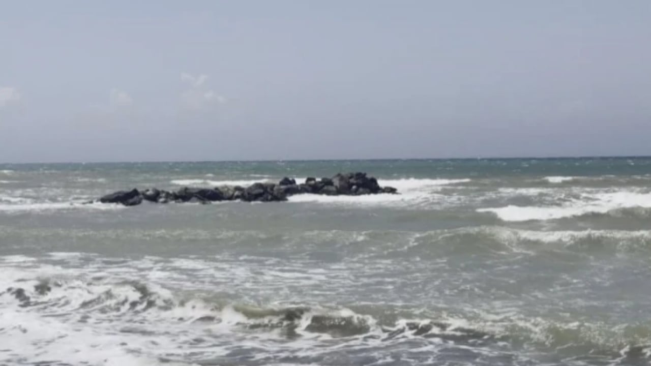 Uyarılara kulak asmadı! Hatay'da yürekleri ağza getiren anlar!