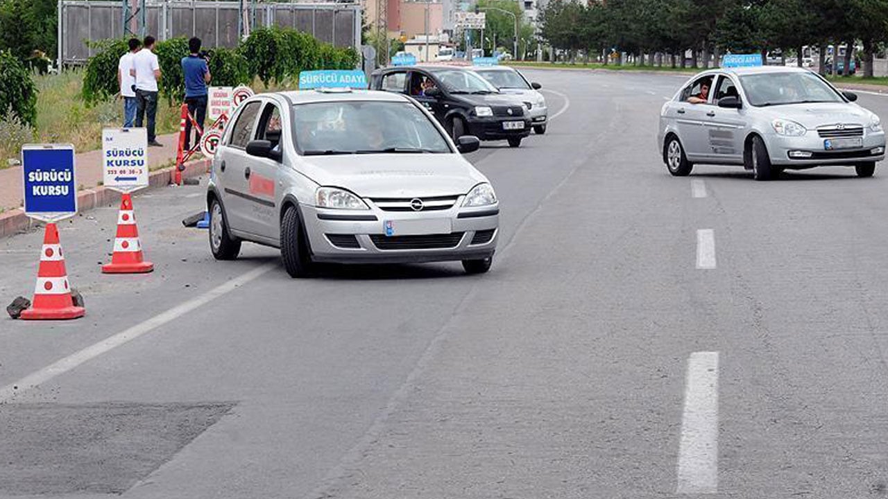 Foto - Uygulama nasıl olacak? Direksiyon sınavında yeni dönem