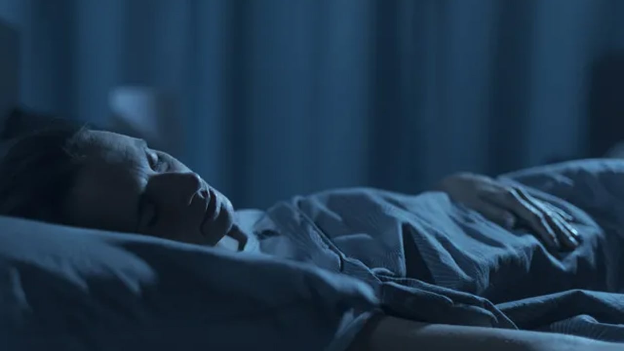 Uyku pozisyonu: En doğrusu bu şekilde! Araştırma sonuçları şaşırttı! Yan mı sırt üstü mü? 