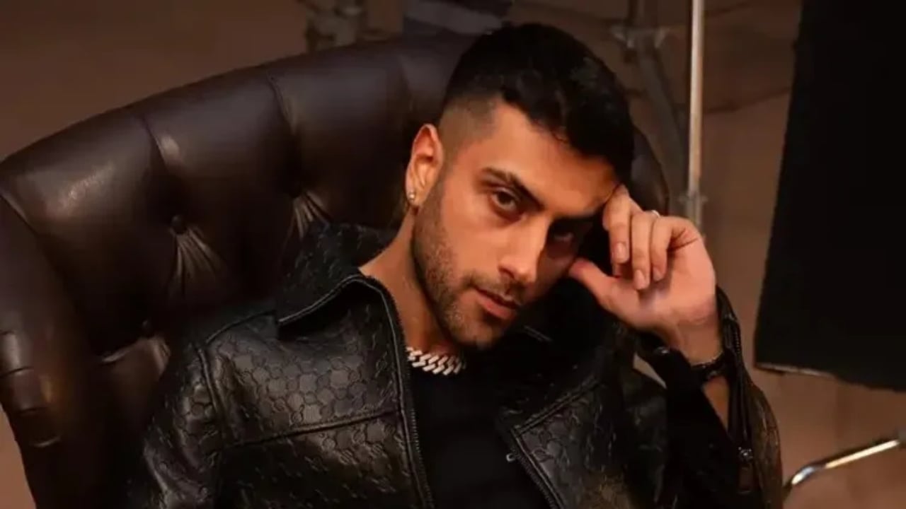 Foto - Uyuşturucu operasyonunda ünlü isimlere baskın! Hasan Can Kaya ve Reynmen gözaltında