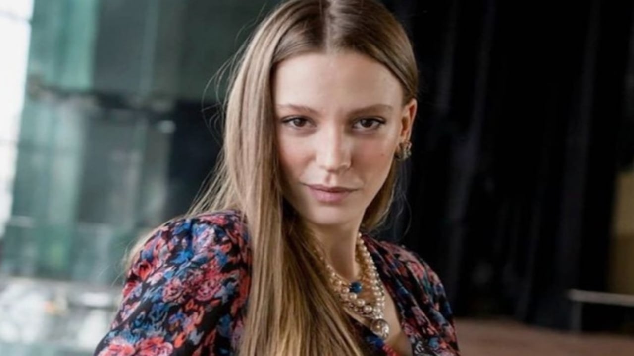 Foto - Uyuşturucu soruşturmasında hakkında gözaltı kararı çıkartılmıştı! Ünlü oyuncu Serenay Sarıkaya ile ilgili flaş gelişme