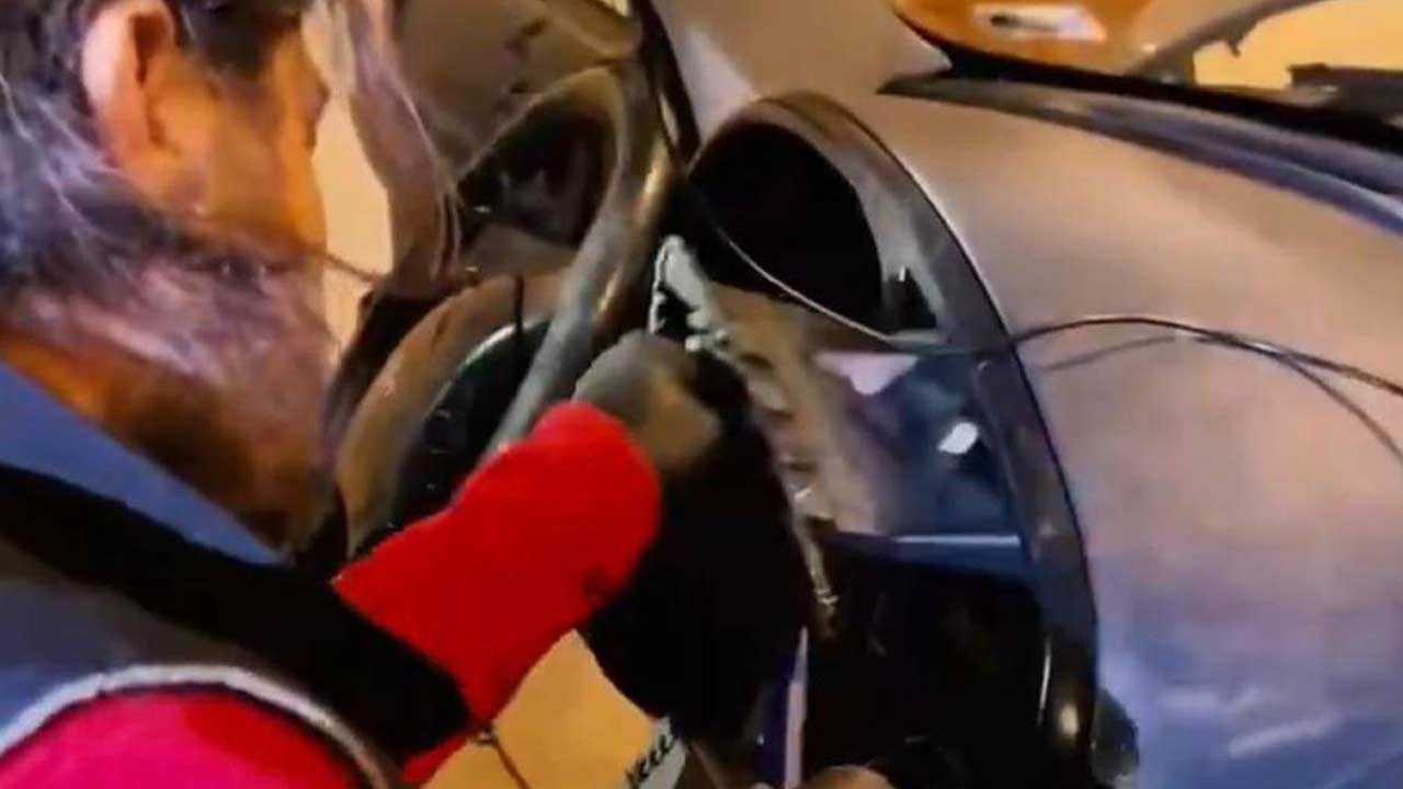 Foto - Uyuşturucuyu sakladıkları bölme pes dedirtti