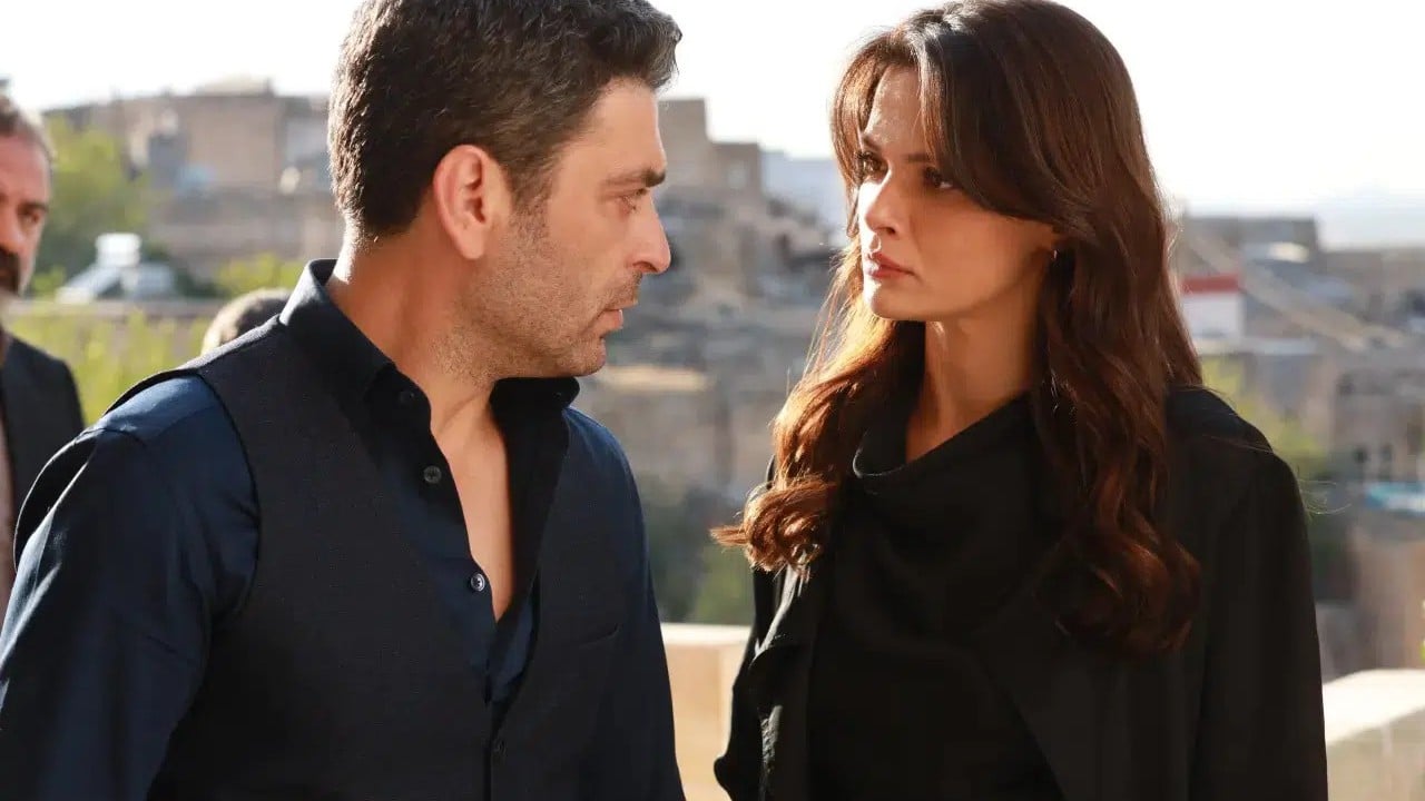 Foto - Uzak Şehir dizisi oyuncusundan olay karar: Filistin kırmızı çizgimiz, diziden ayrılıyorum