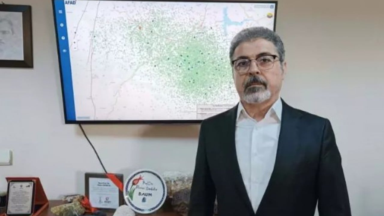 Foto - Uzman isim o bölgeyi işaret etti! 5'lik depremde hepsi yıkılabilir!