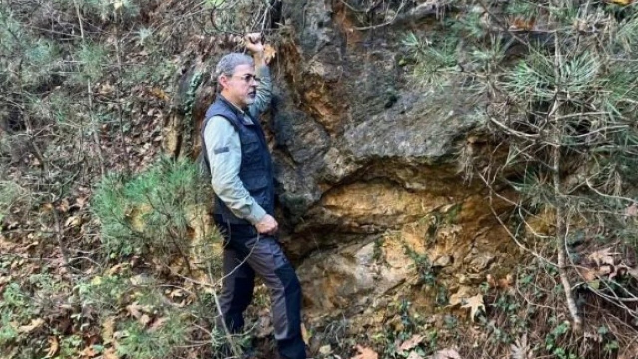 Uzman isim o bölgeyi işaret etti! 5'lik depremde hepsi yıkılabilir!