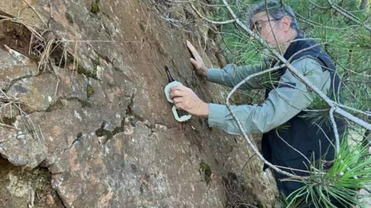 Foto - Uzman isim o bölgeyi işaret etti! 5'lik depremde hepsi yıkılabilir!