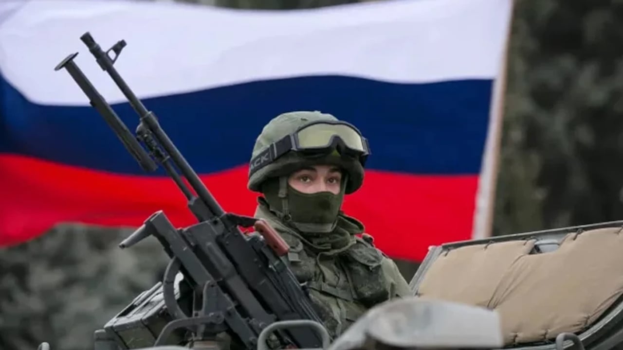 Foto - Komutanlar, Rus askerler bize sivil kılığına girerek saldırıyor diyerek konuştu! Cephe hattında Rusların şok eden hamlesi