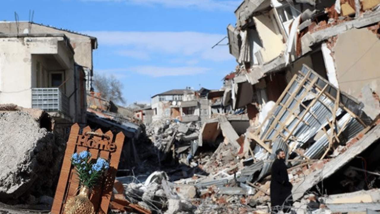 Foto - Uzmanından 7 üzerinde deprem uyarısı