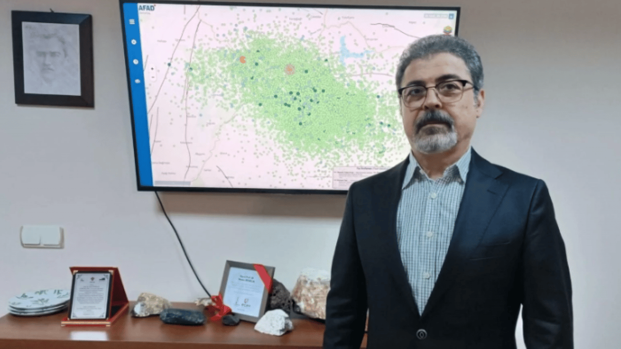 Foto - Uzmanından flaş açıklama! Sındırgı'da depremler devam edecek mi?