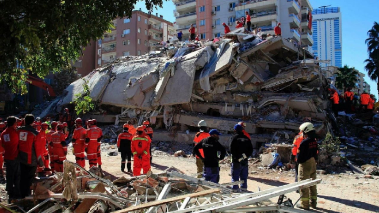 Foto - Uzmanından kritik uyarı! Türkiye'de deprem tehlikesi büyüyor