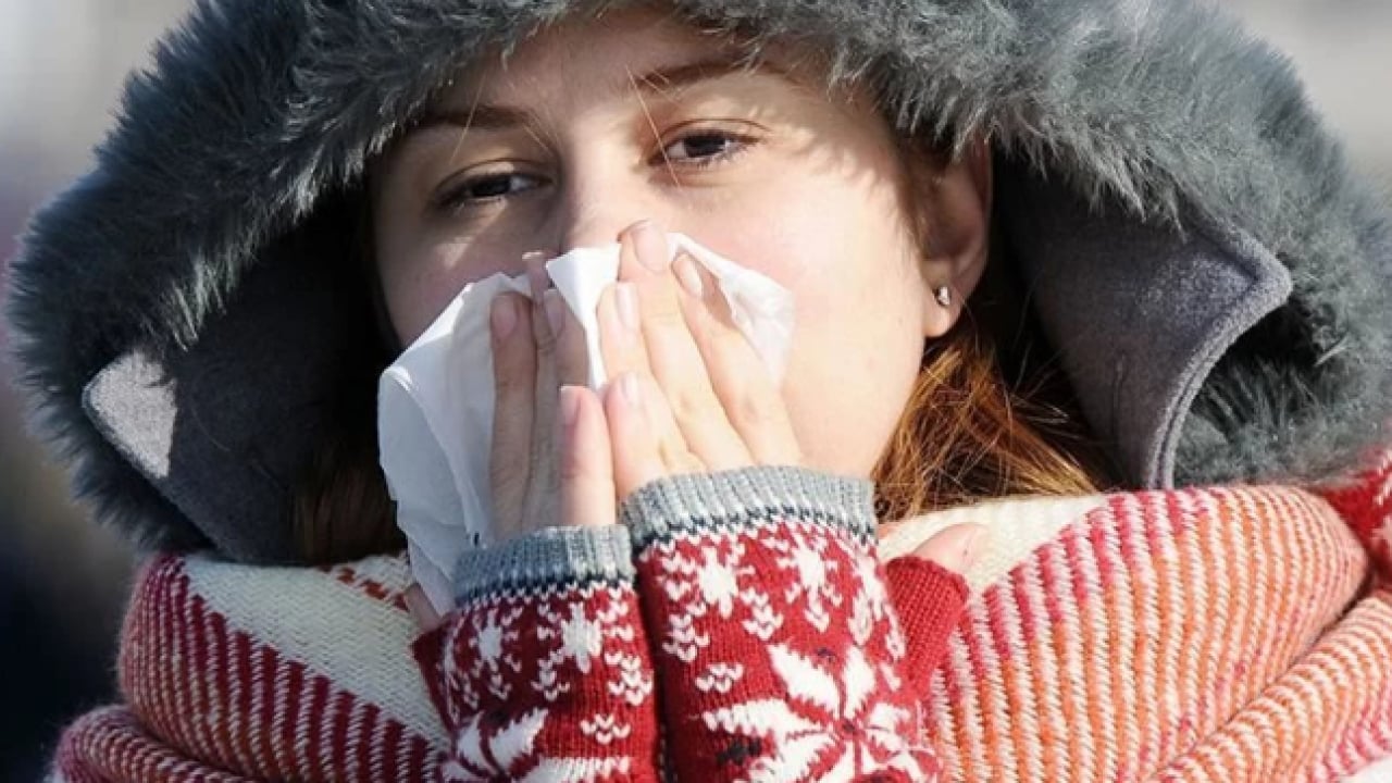 Foto - Uzmanlar büyük riski açıkladı! Geçmeyen burun akıntısına dikkat
