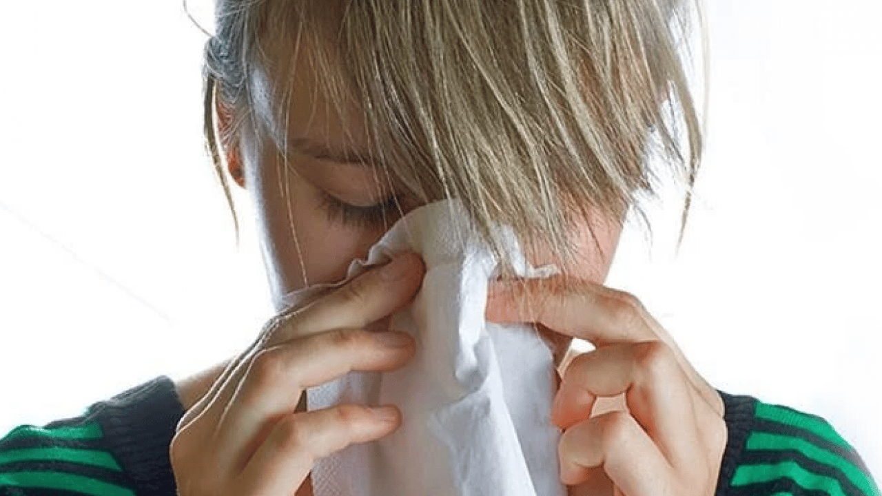 Foto - Uzmanlar büyük riski açıkladı! Geçmeyen burun akıntısına dikkat