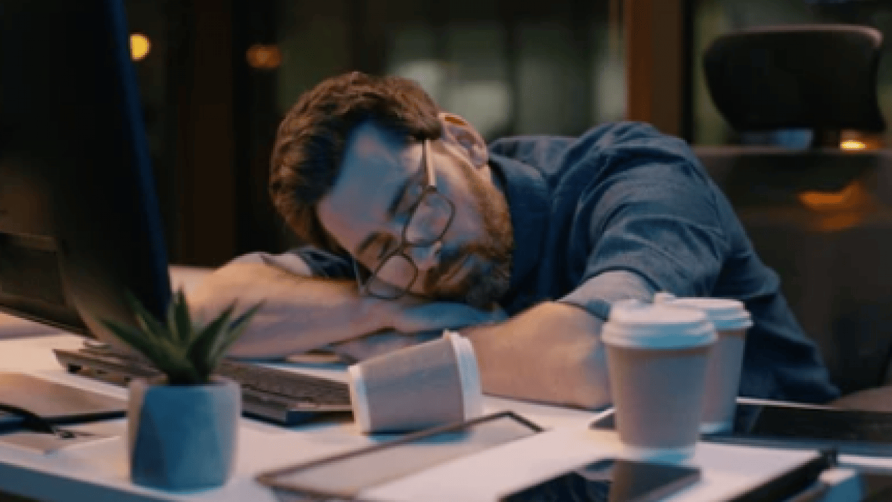 Uzmanlar güne kahve içerek başlayanları uyardı! Sabah düşük enerjiyle uyananlar dikkat