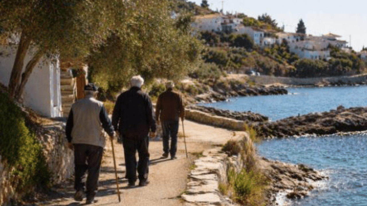 Foto - Uzmanlar mutlaka tüketin diyor! 100 yaşını aşanların ortak sırrı