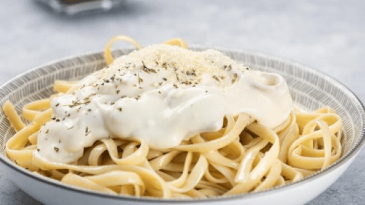 Uzmanlar öneriyor! Makarnanın yanında yoğurt yemenin 5 faydası