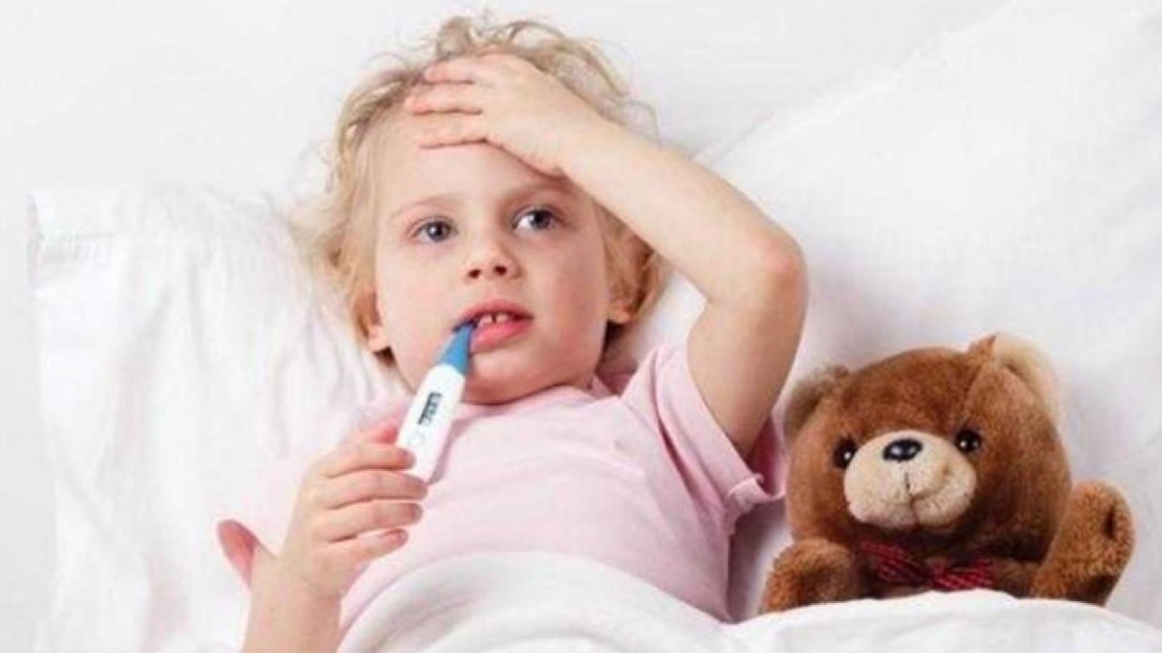 Foto - Uzmanlar uyardı! Çocuklarda bakteriyel menenjit ciddiye alınmalı