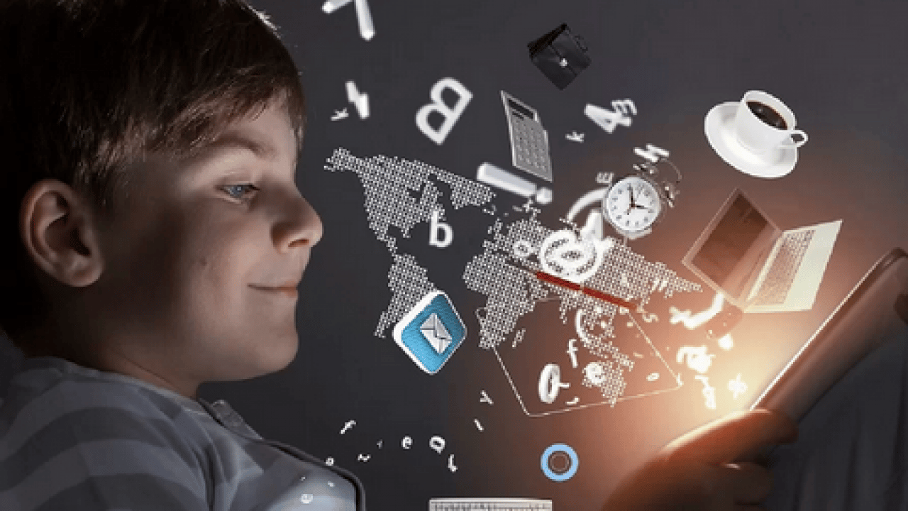 Foto - Uzmanlar uyarıyor ama... Ekran bağımlılığı alarm veriyor: 2050’de her 2 kişiden biri miyop olabilir