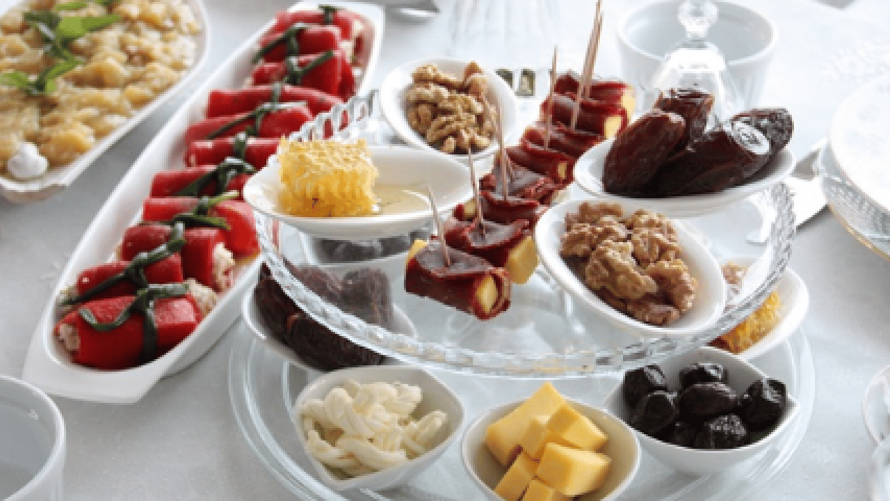 Foto - Uzmanlar uyarıyor: Ramazan sonrası bunlara dikkat! Kalp krizine davetiye çıkarıyor olabilir