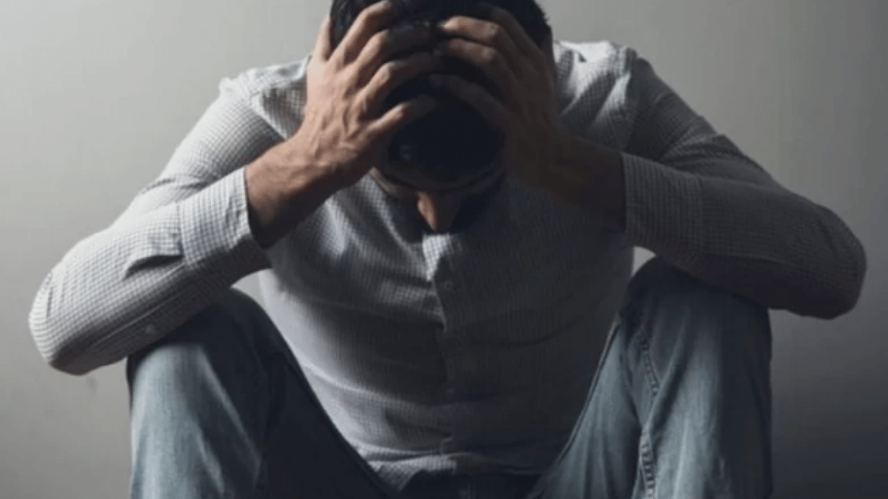 Uzman isim uyardı: Bu belirtiler depresyon olmayabilir!