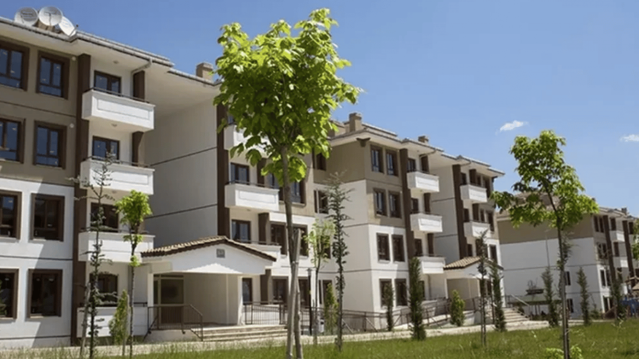 Foto - Uzmanlardan ev sahiplerine flaş uyarı: 30 yaş üstü binalar 'altın' değerinde: Bu hata servetinize mal olabilir 