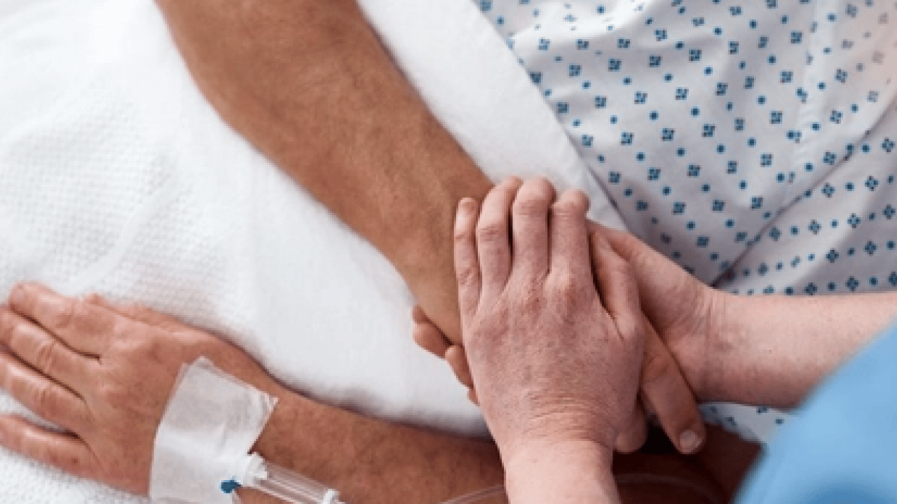 Uzun süren ve açıklanamayan cilt değişiklikleri karaciğer hastalıklarının habercisi olabilir! Uzman isim uyardı