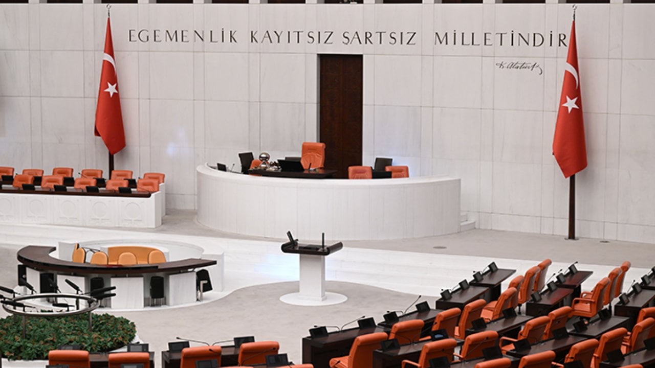 Foto - Uzun zamandır sesi soluğu çıkmıyordu! Nagehan Alçı’dan ilginç hesap