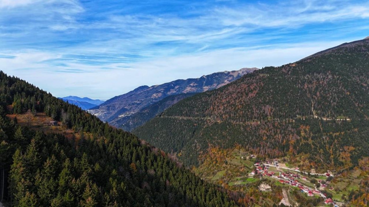Foto - Uzungöl sonbaharda bir başka güzel!
