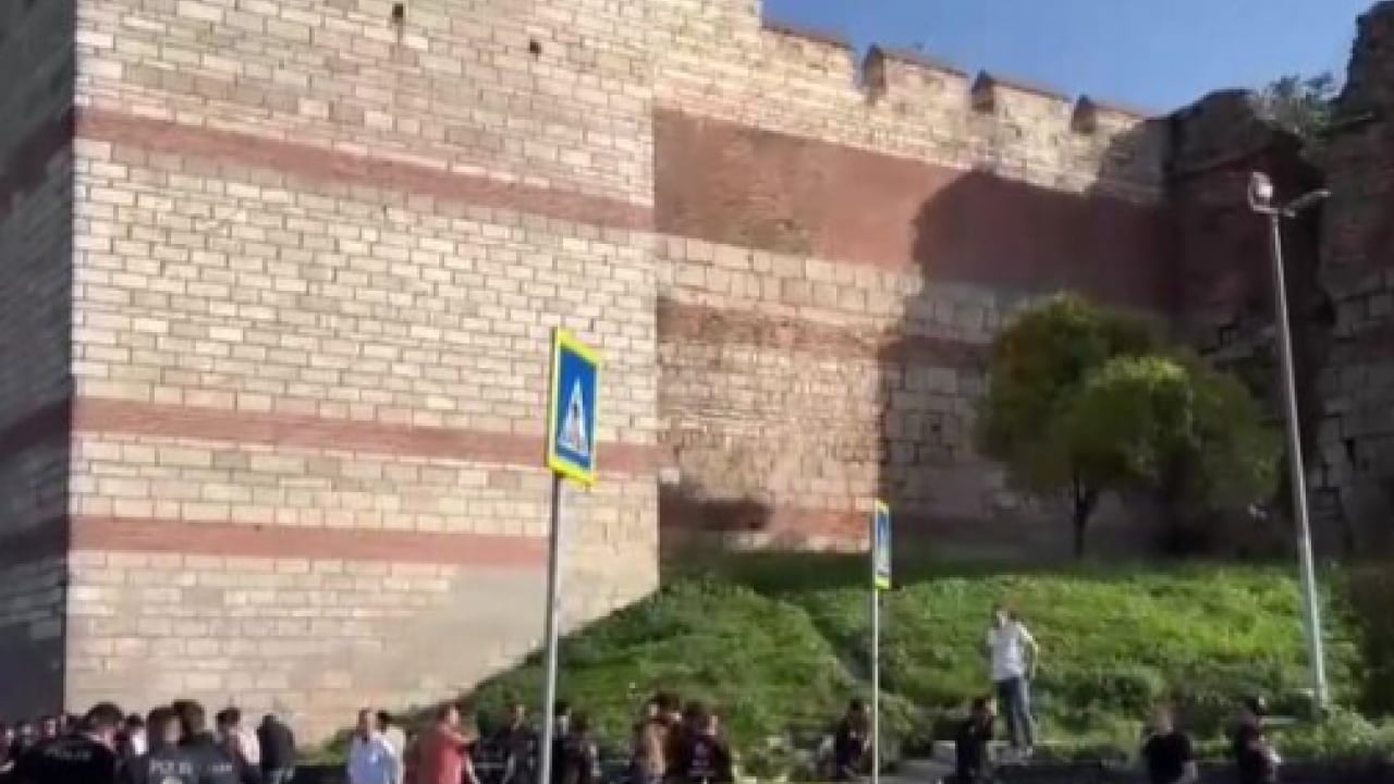 Foto - Vahşetin gölgesinde skandal! İkbal Uzuner’in mezarına çirkin saldırıda ceza belli oldu