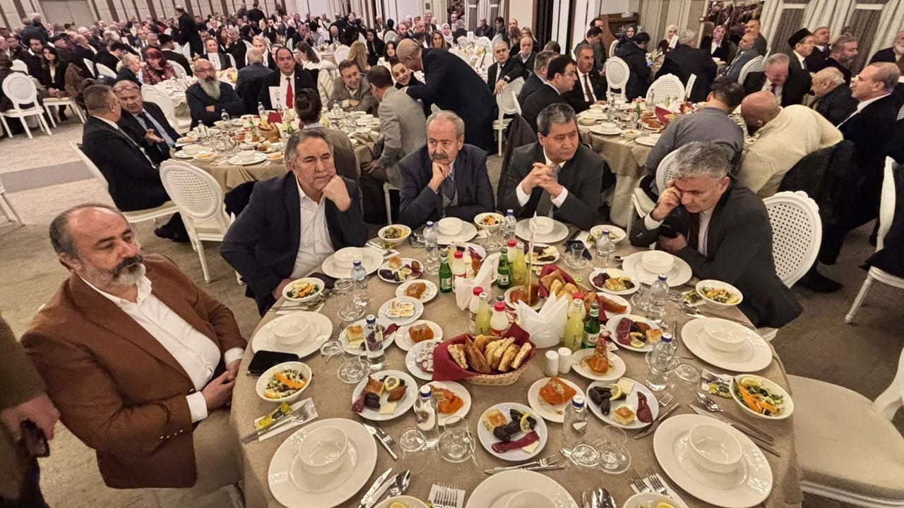 Foto - Vakıf sofraları 81 ilde kuruluyor! 6 ülkede her gün binlerce kişiye iftar