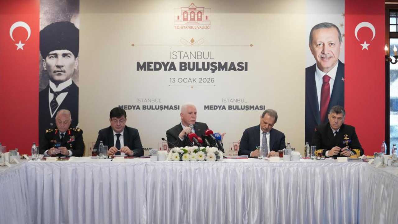 Foto - Vali Gül merak edilenleri cevapladı! İstanbul'da su sorunu var mı? Sokak köpekleri meselesinde son durum