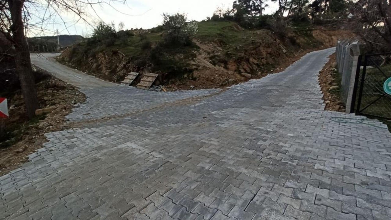 Foto - Valilik bin bir zahmetle yaptı! CHP’li belediye canına okudu