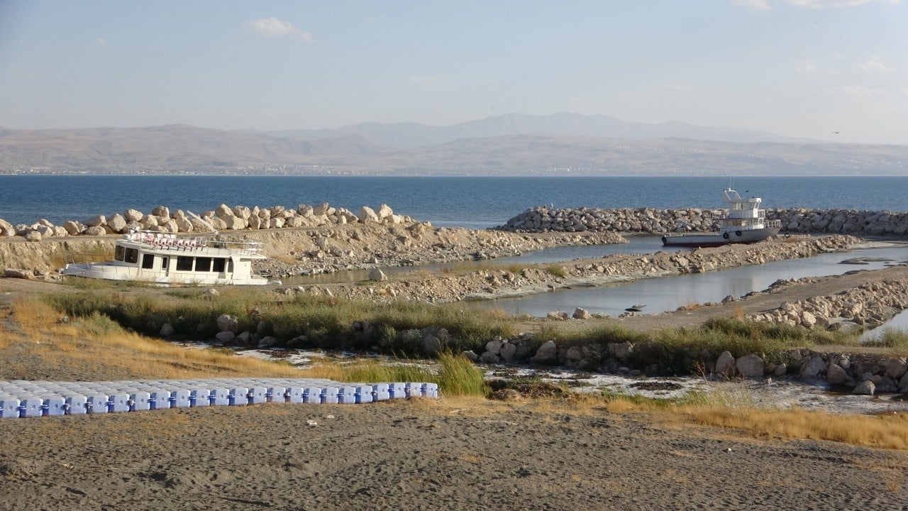 Foto - Van Gölü haritası değişti! 3 kilometre çekildi
