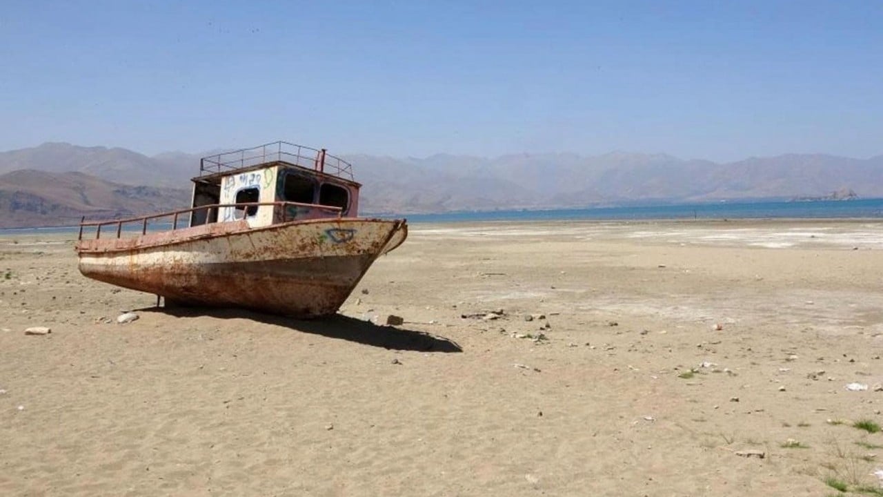 Foto - Van Gölü haritası değişti! 3 kilometre çekildi
