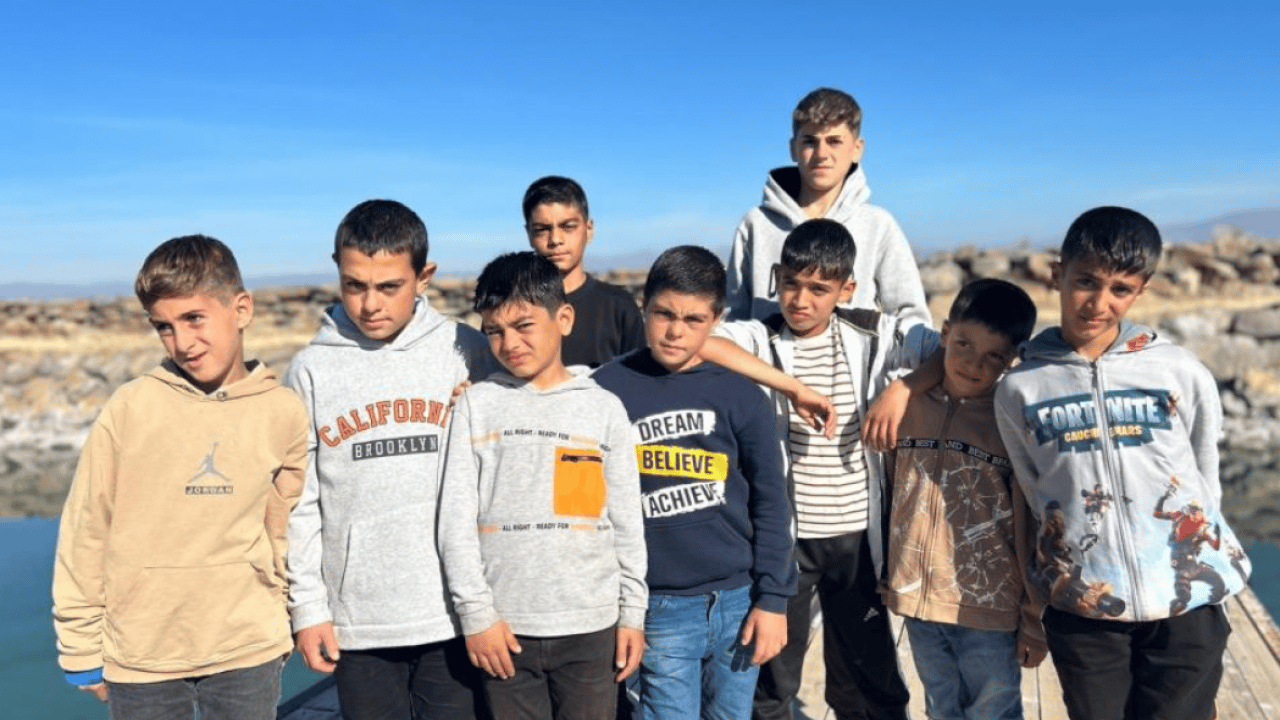 Van Gölü’nün sırrı devam ediyor! Yazın sararan saçlar kışın eskiye döndü