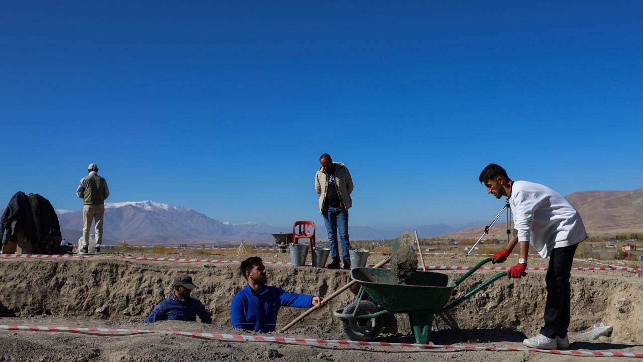 Foto - Van'da 5 bin yıllık arpa taneleri bulundu