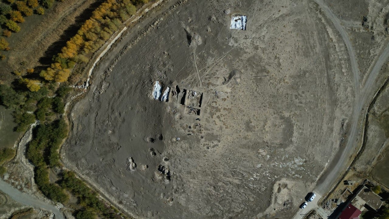 Foto - Van'da 5 bin yıllık arpa taneleri bulundu