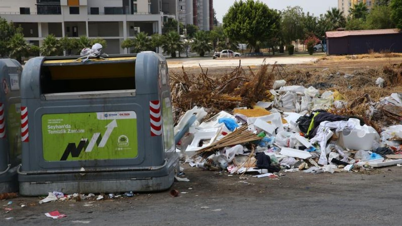Foto - Vatandaş CHP’li belediyeye isyan etti Sıfır hizmete 500 milyon borç