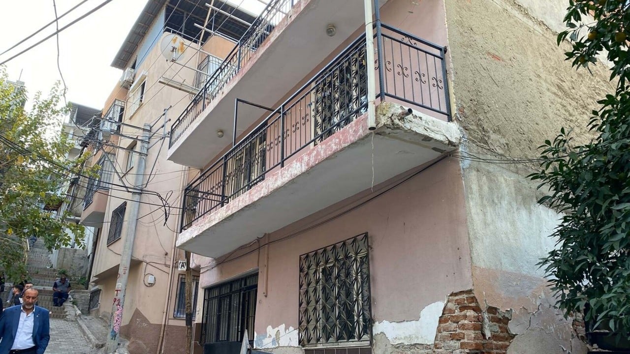 Foto - Vatandaş isyanda CHP’li belediyeye güvenmiyor