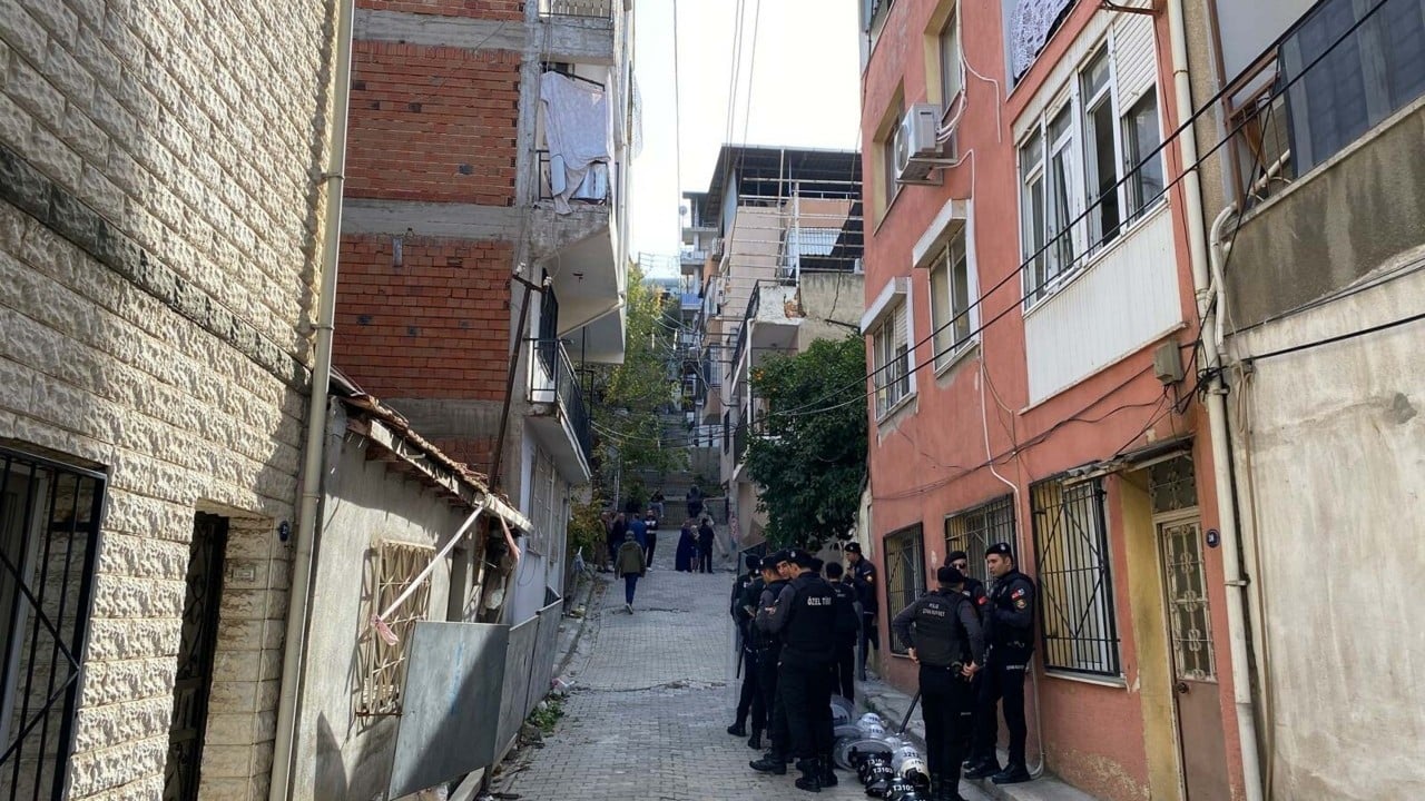 Foto - Vatandaş isyanda CHP’li belediyeye güvenmiyor