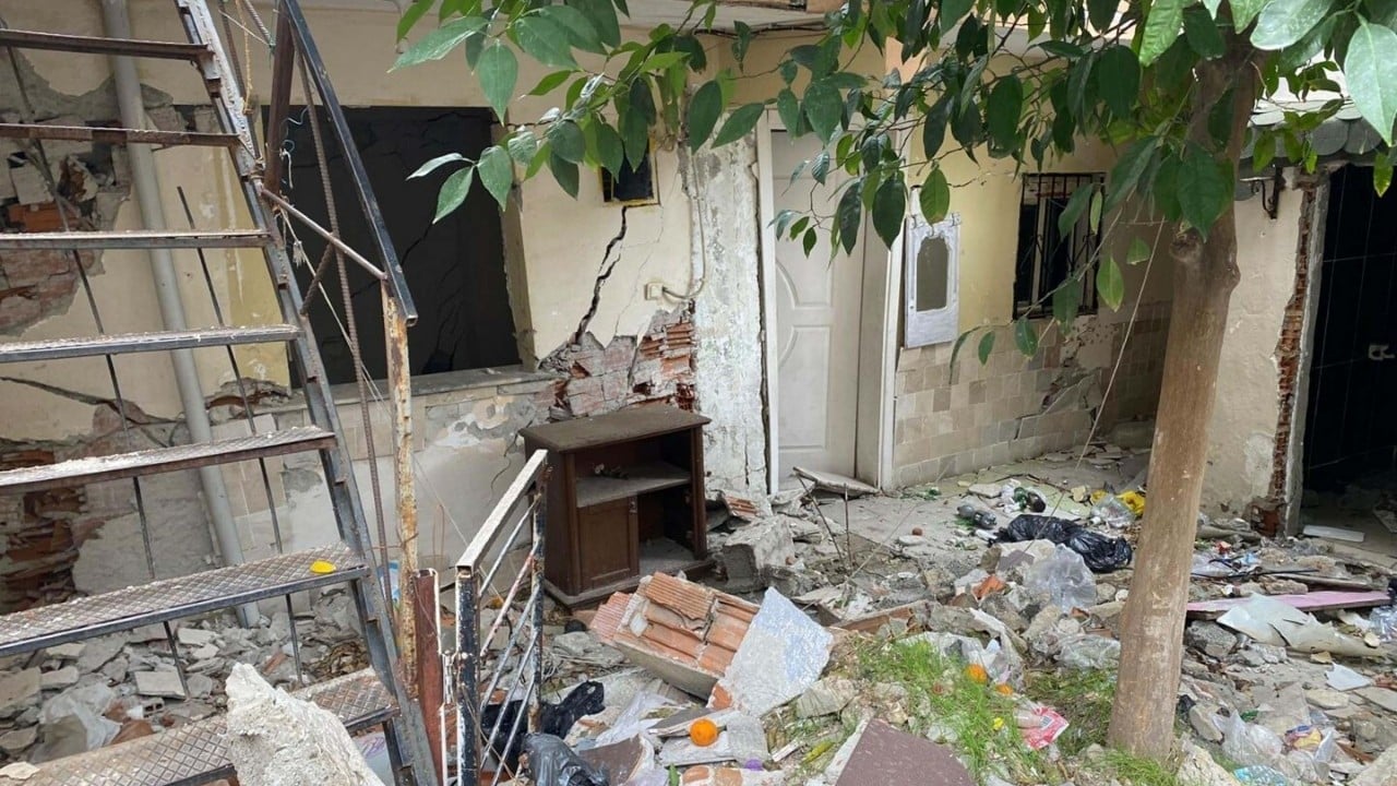 Foto - Vatandaş isyanda CHP’li belediyeye güvenmiyor