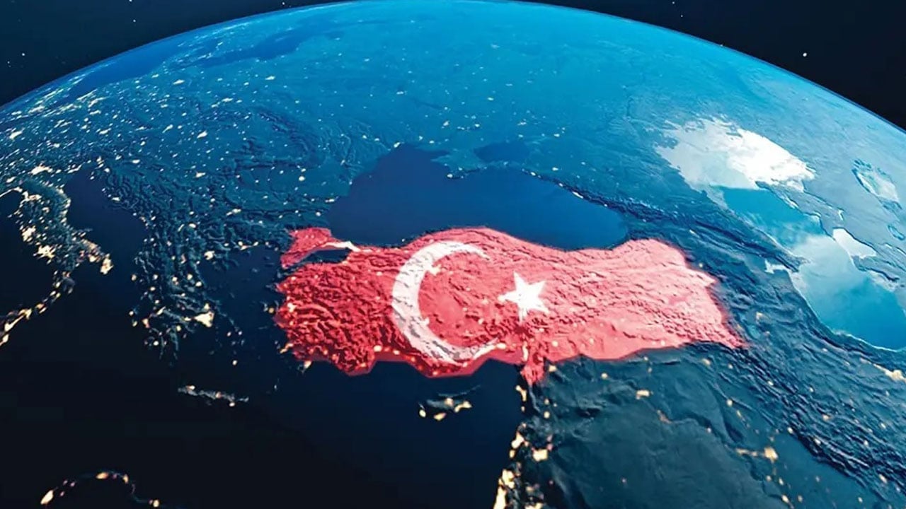 Foto - Vatandaşın kararı net: Son anketten ‘Küresel güç Türkiye’ çıktı
