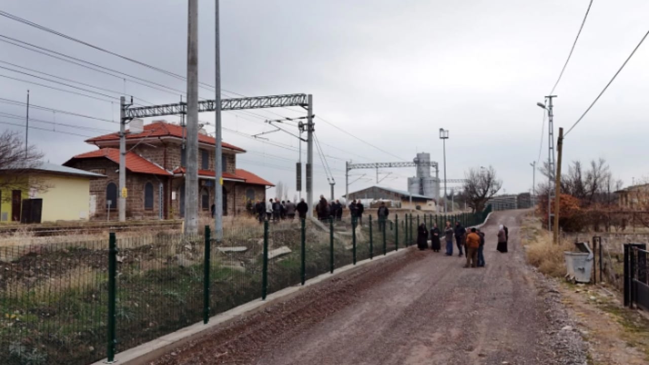 Foto - Vatandaşlar neye uğradığını şaşırdı! Bir adımlık mesafe 5 kilometreye çıktı