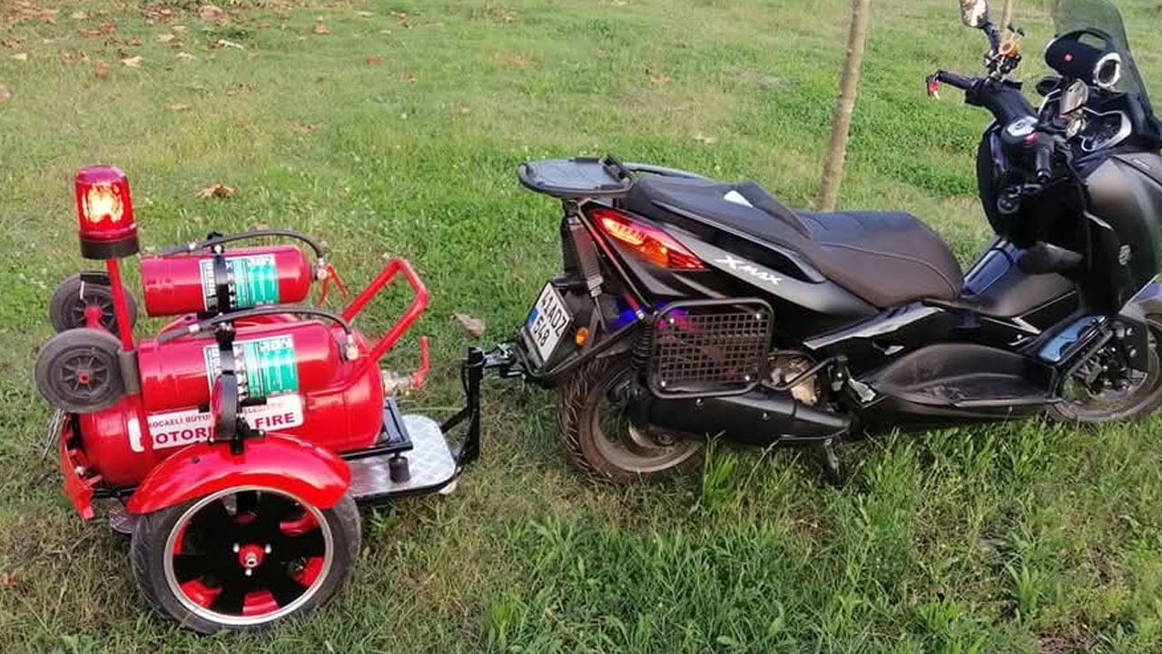 Foto - Vatandaşlarımızda taktik bitmez! Yangının ilk kıvılcımına Türk usulü çözüm