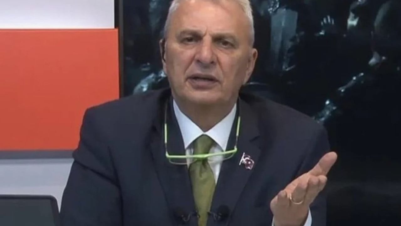 Foto - Vay utanmaz adam vay! CHP’lilerin 23 Nisan protestosuna Can Ataklı’dan rezil yorum