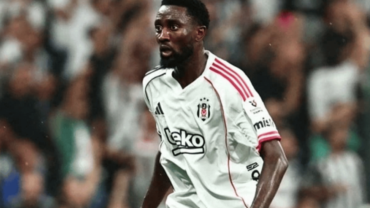 Foto - Ve Altay Bayındır "Buraya kadar" dedi! İngiltere'de bir devir resmen kapanıyor ve Tüpraş ayağa kalkıyor!